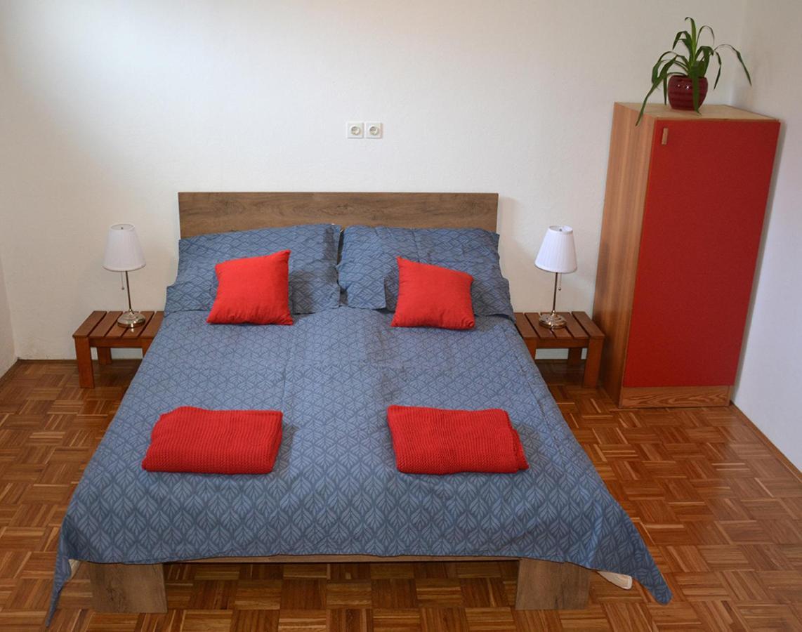 Apartma Vidmar Šenčur エクステリア 写真